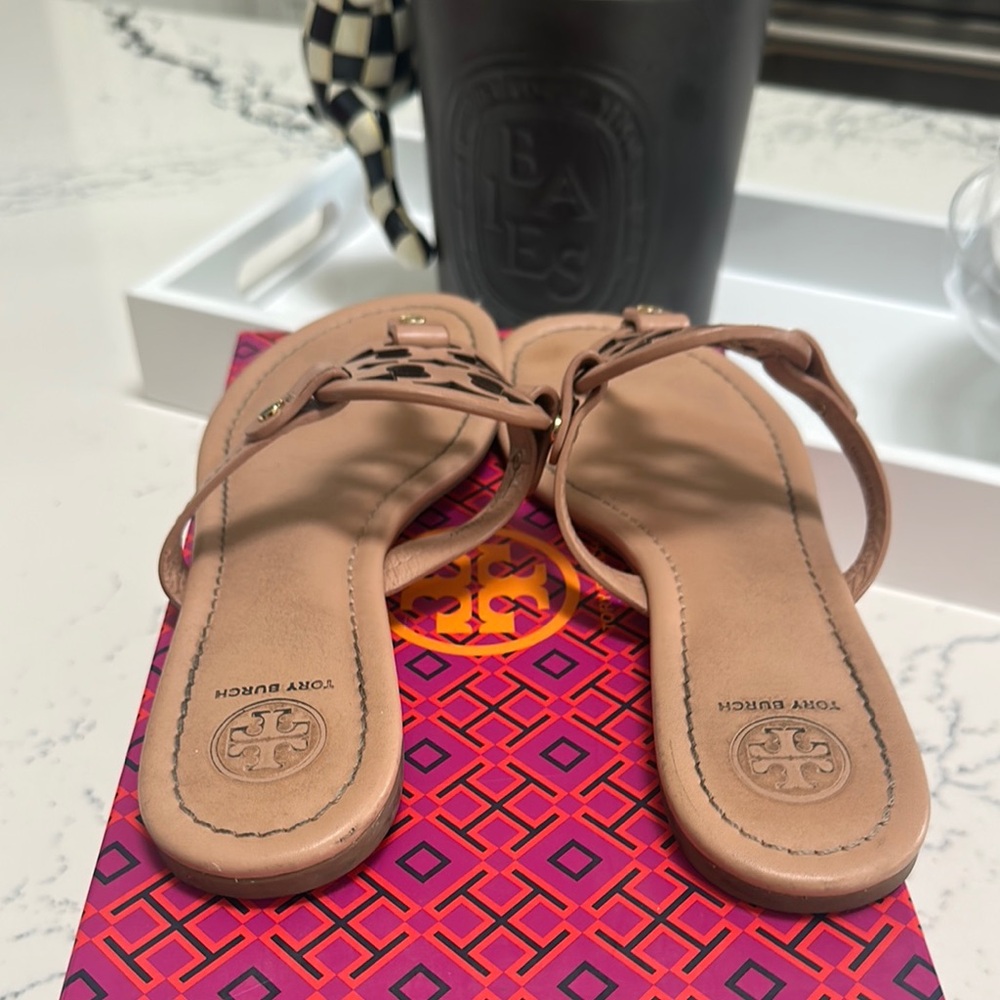 Tory Burch Miller logo sandal in makeup color - Picture 6 of 8